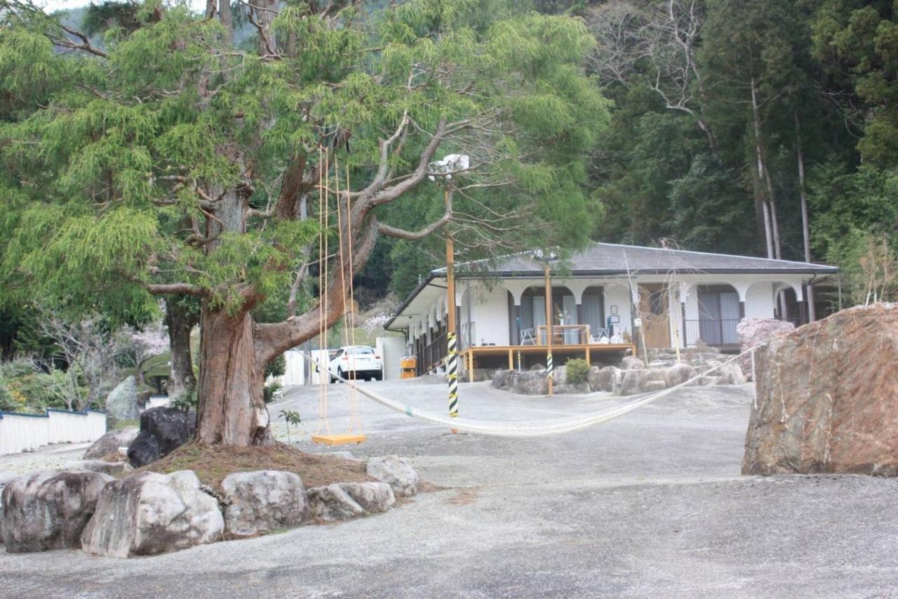 Villa 癒しのwonderland 泉 Gujo Esterno foto